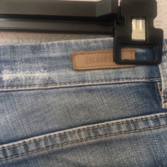 Blank NYC Cut Off Distressed Shorts Raw Hem - Picture 6 of 11